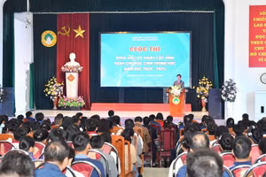 Khai mạc cuộc thi Khoa học kỹ thuật cấp tỉnh dành cho học sinh trung học tỉnh Tuyên Quang năm học 2024 - 2025.