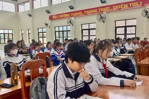 Các em học sinh huyện Chiêm Hóa tham dự cuộc thi “Tài năng tiếng Anh” dành cho học sinh THCS cấp huyện năm học 2024 - 2025.