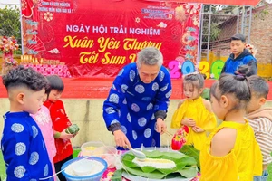 Các bé Trường Mầm non Cao Xá 1 tại Ngày hội trải nghiệm.