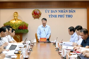 Ông Nguyễn Khắc Hiếu - Phó Chủ tịch UBND tỉnh Phú Thọ phát biểu.