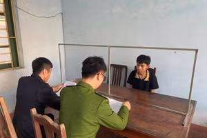 Tại cơ quan công an các đối tượng đã khai nhận hành vi vi phạm.