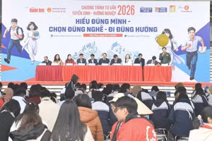 Chương trình thu hút nhiều học sinh tham gia.