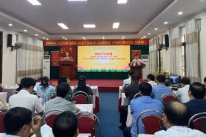 Quang cảnh hội nghị.