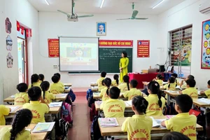 Các trường Tiểu học ở phường Phú Thọ chuyển đổi số đồng bộ từ quản lý đến dạy học (ảnh Trường Tiểu học Hùng Vương).