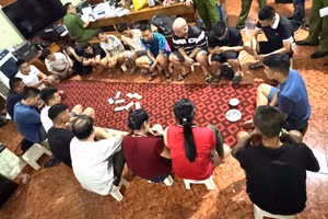 Các con bạc chủ yếu ở các xã Yên Lạc, Nguyệt Đức và Vĩnh Tường (ảnh Công an tỉnh Phú Thọ cung cấp).