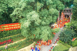 Xã Hy Cương dâng hương tưởng niệm các Vua Hùng (Ảnh: UBND xã Hy Cương).