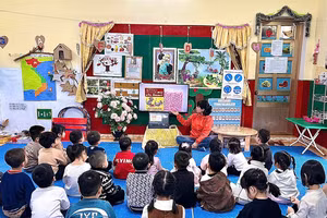 Giờ học của trẻ trường Mầm non Hoa Mai, TP Tuyên Quang.