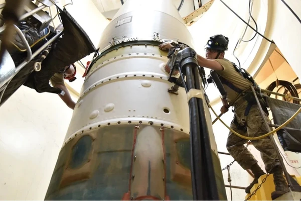 Tên lửa chiến lược Minuteman 3 của Mỹ.