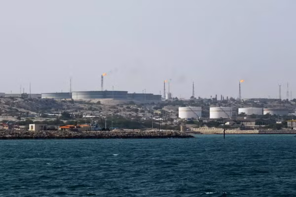 Cơ sở dầu khí của Iran trên đảo Kharg.