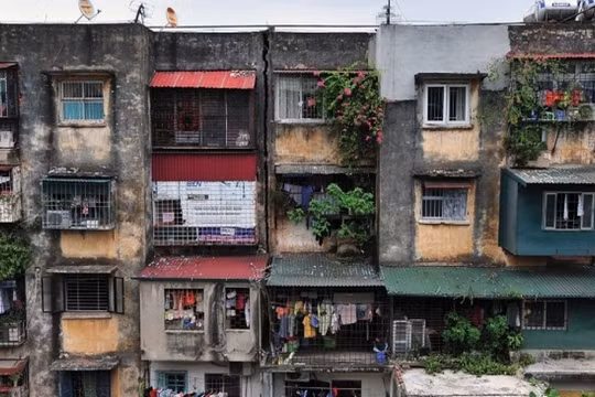 Hà Nội: Đề xuất bãi bỏ quy chế cũ về cải tạo chung cư xuống cấp