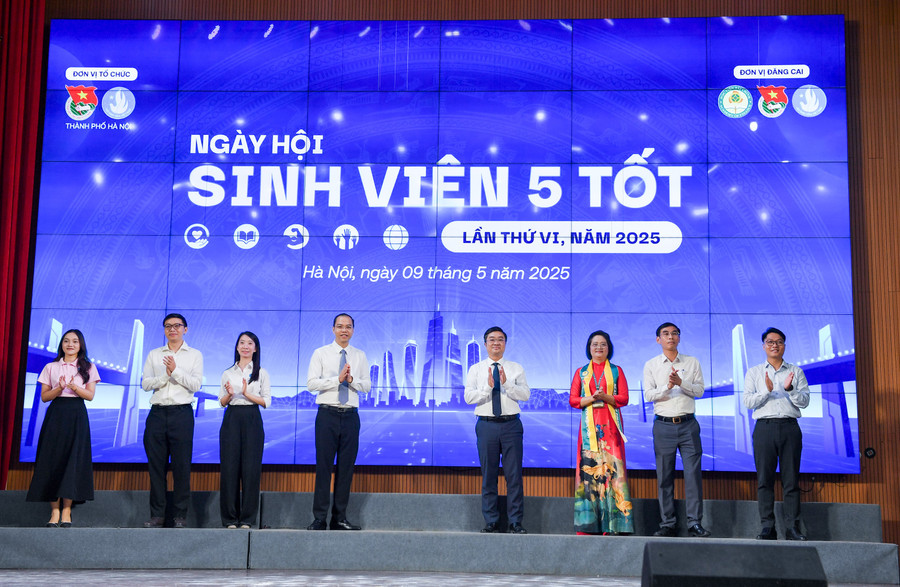 Khai mạc Ngày hội ‘Sinh viên 5 tốt’ lần VI