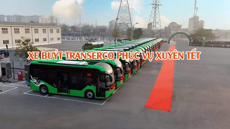 Xe buýt Hà Nội hoạt động xuyên Tết phục vụ người dân