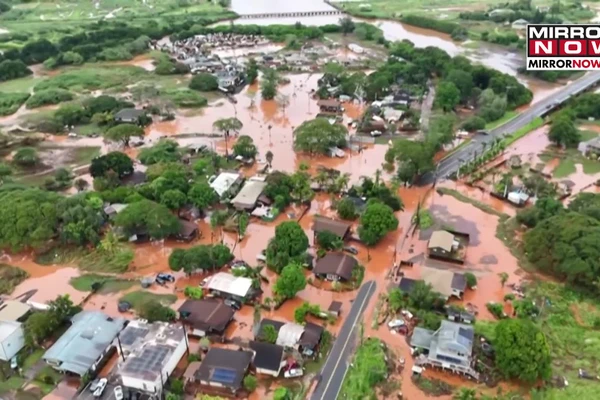 Lũ quét tấn công đảo Oahu, ngày 21/3/2023.