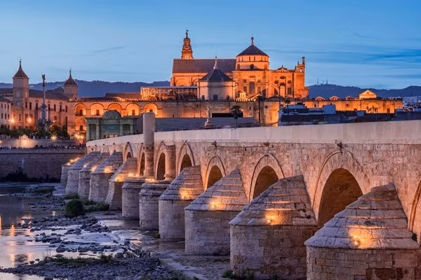 Thành phố Cordoba ở Tây Ban Nha nổi tiếng với những kiến trúc tuyệt đẹp.