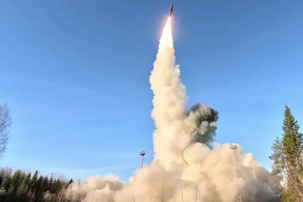 Belarus tuyên bố triển khai Oreshnik để bảo vệ sườn phía tây của CSTO.