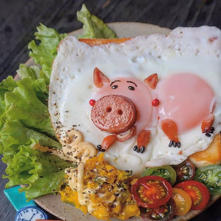 A Mom Makes Cartoon-like Dishes That Were Born to Make You Squeal With Delight