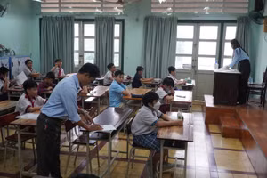 Học sinh tham gia kỳ khảo sát vào lớp 6 Trường THCS-THPT Trần Đại Nghĩa.