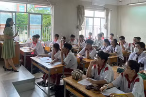 Giờ học của học sinh Trường THPT Nguyễn Hữu Thọ (Quận 4, TPHCM).