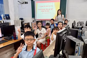 Hoạt động của câu lạc bộ Tin học, Trường Tiểu học Phú Thọ (phường Phú Thọ, TPHCM) trong dịp hè 2025.