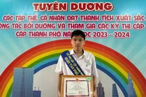 Nguyễn Hạo Thiên là thủ khoa khối A01 toàn quốc kỳ thi tốt nghiệp THPT năm 2024. Ảnh: NTCC.