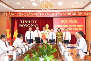 Ông Võ Tấn Đức được bầu làm Chủ tịch UBND tỉnh Đồng Nai nhiệm kỳ 2021-2026 với số phiếu tuyệt đối.