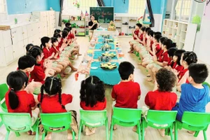 Tiết học của trẻ Trường Mần non Tây Thạnh 2 (TPHCM).