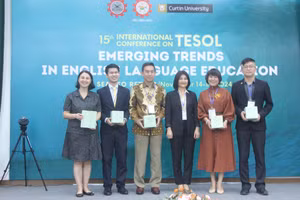 Hội thảo là cầu nối cho các đại biểu mở rộng kết nối với các chuyên gia, nhà nghiên cứu trong lĩnh vực giảng dạy tiếng Anh trong nước và quốc tế.