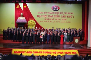 Lãnh đạo Đảng, Nhà nước chúc mừng Ban Chấp hành Đảng bộ TPHCM nhiệm kỳ 2025-2030.