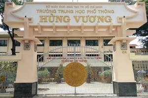 Trường THPT Hùng Vương đã có Hiệu trưởng mới sau khi hiệu trưởng cũ nghỉ hưu cách đây hơn 2 tháng.