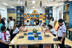 Phòng thực hành giáo dục STEM tại trường THCS Quang Trung.
