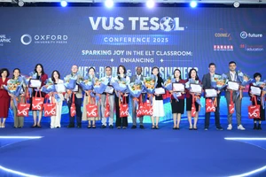 Các diễn giả tham gia Hội nghị giảng dạy tiếng Anh VUS TESOL 2025.