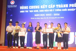 Hai dự án được trao giải Nhất năm nay thuộc về Trường THPT Lương Thế Vinh và Trường THCS-THPT Trần Đại Nghĩa.