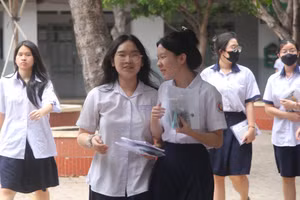 Học sinh TPHCM tham gia kỳ thi lớp 10 năm 2024.