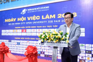 TS.GVCC Lê Xuân Trường phát biểu tại ngày hội.