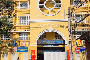 Trường Tiểu học Đặng Thùy Trâm, nơi xảy ra vụ nghi ngộ độc thực phẩm khiến 46 ca phải đến điều trị tại các cơ sở y tế.