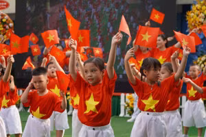 Trẻ mầm non tại TPHCM tham gia đồng diễn thể dục.