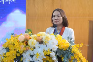 Bà Huỳnh Lê Như Trang phát biểu tại chương trình.