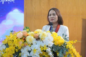 Bà Huỳnh Lê Như Trang phát biểu tại chương trình.