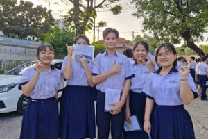 Học sinh TPHCM thi tuyển sinh lớp 10 năm 2025.