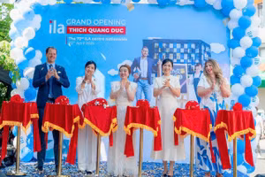 Cắt băng khánh thành khai trương ILA Thích Quảng Đức.