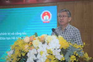 Ông Dương Trí Dũng phát biểu chỉ đạo tại hội nghị triển khai hoạt động hè của ngành giáo dục năm 2025.