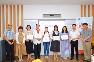 Chương trình đã thu hút sự tham gia của hơn 60 nhà giáo dục đến từ Singapore, Thái Lan, Ấn Độ, Indonexia và Việt Nam.