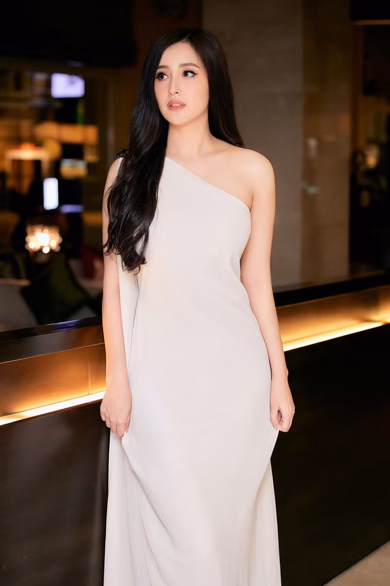 Mai Phương Thúy đảm nhiệm vai trò giám khảo Hoa hậu Hoàn vũ Việt Nam năm 2015 và 2017. Hiện cô tập trung kinh doanh bất động sản, đầu tư vào phim ảnh, chứng khoán. Bất ngờ sắc vóc Hoa hậu Mai Phương Thúy khi chạm mốc 71 kg