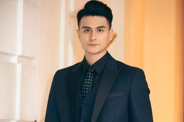 Vĩnh Thụy thường được khán giả đặt cho các biệt danh như "soái ca", "nam thần", "mỹ nam" vì sở hữu ngoại hình nổi bật với gương mặt điển trai và vóc dáng hoàn hảo. Siêu mẫu Vĩnh Thụy bí mật kết hôn cùng cô dâu gia thế 'không phải dạng vừa'
