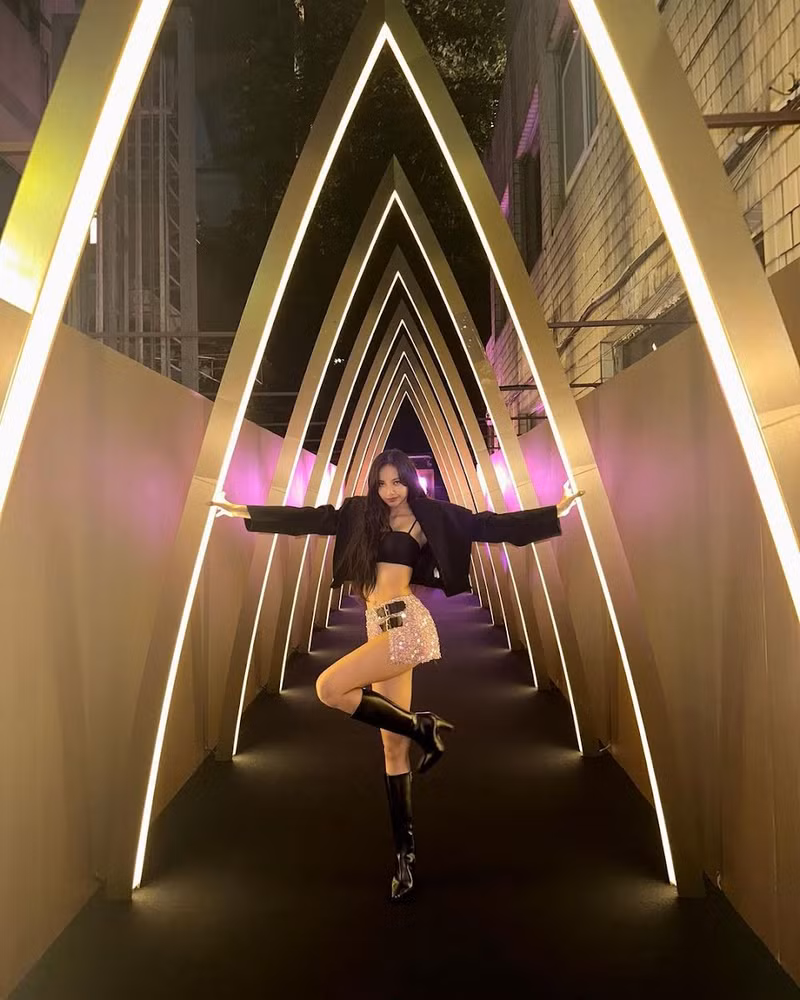 Bất ngờ danh tính nữ nghệ sĩ solo K-pop đầu tiên đạt 8 kỷ lục Guinness