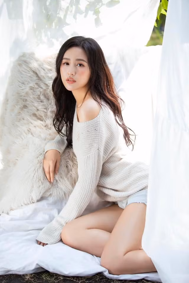 Hoa hậu Mai Phương Thúy tiết lộ phương pháp giảm cân sau khi chạm mốc 71kg