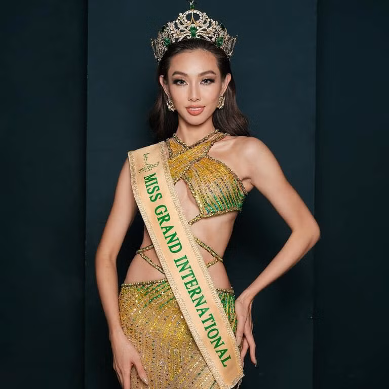 Bộ ảnh đơn giản hết nấc của Hoa hậu Thùy Tiên nhận vô số lời khen