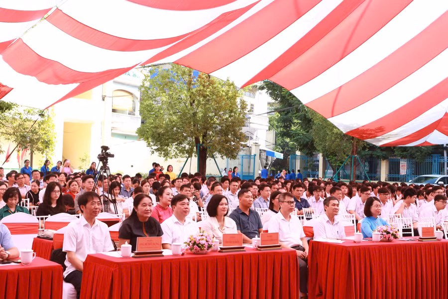 10-10-chuyen-de4.jpg
