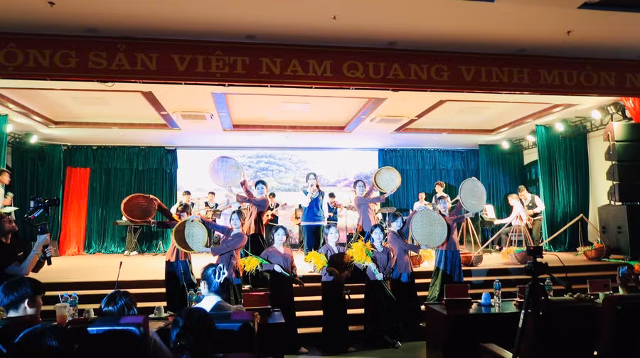 28-12-am-nhac6.jpg