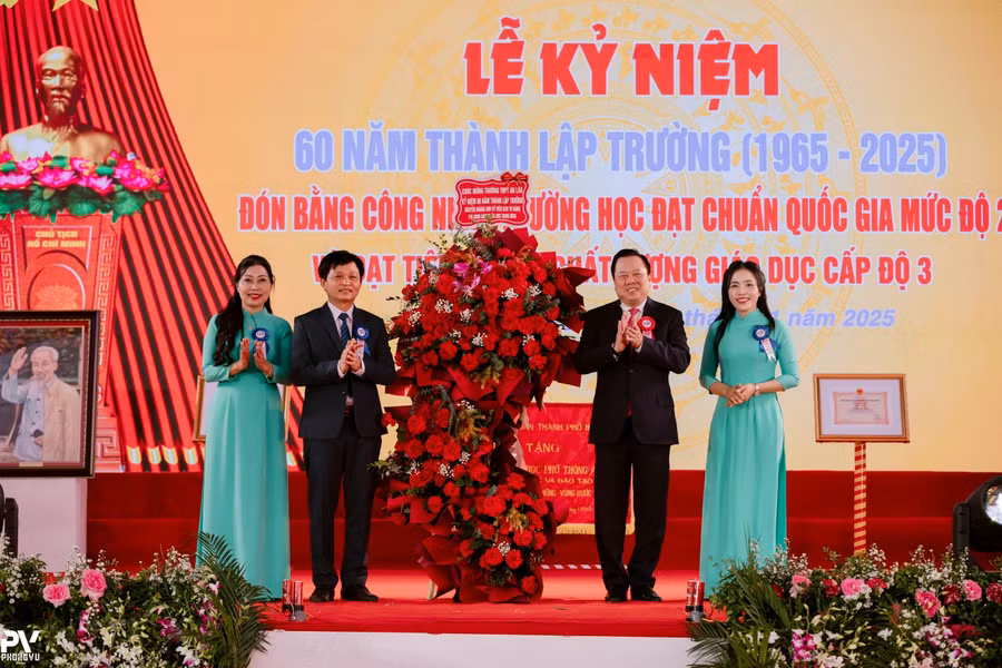 thpt-an-lao-15-a3.jpg